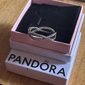 Pandora Ring